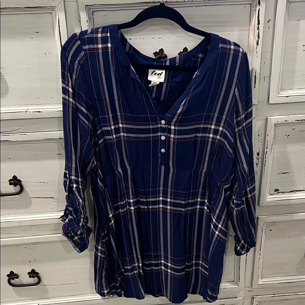 led MATERNITY Blue, White, & Red Plaid Blouse sz L